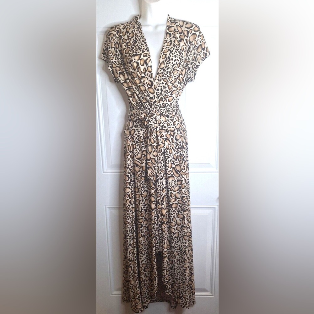 IMÁN gorgeous cheetah 🐆 print maxi dress